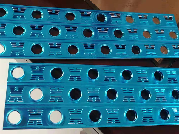 �������Ƭ